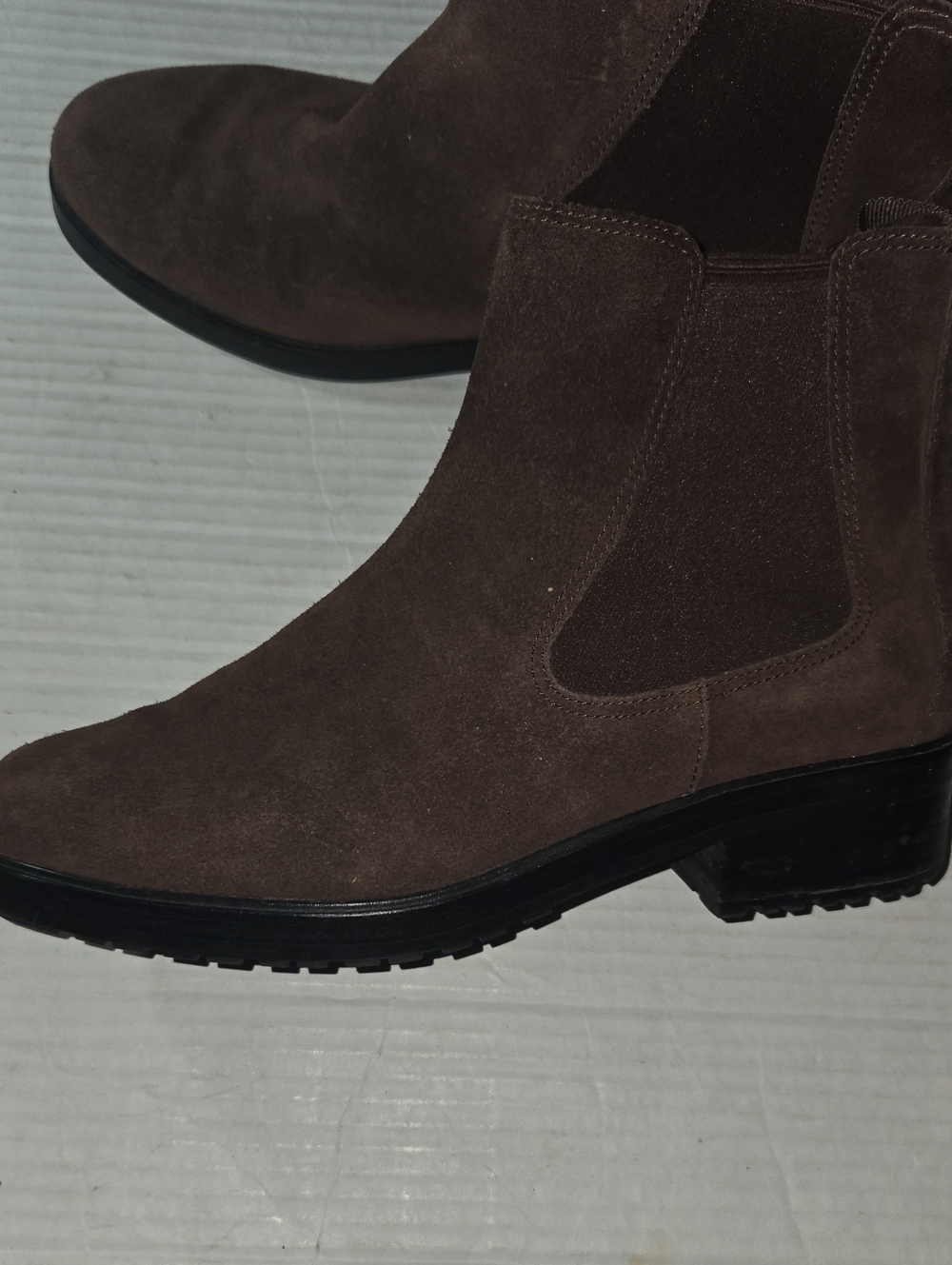 Everlane Brown Suede Boots
